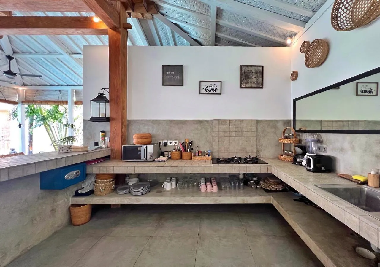 Villa Teman Eden, 4Br Prime Location Seminyak Beach