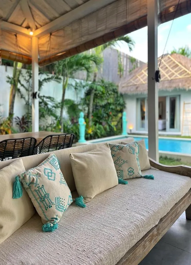 Villa Teman Eden, 4Br Prime Location Seminyak Beach