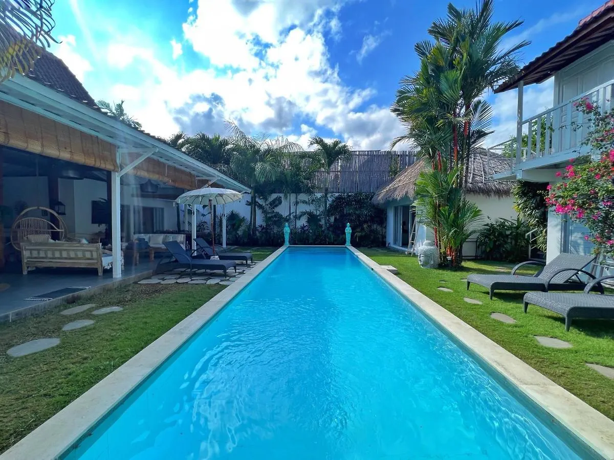 Villa Teman Eden, 4Br Prime Location Seminyak Beach