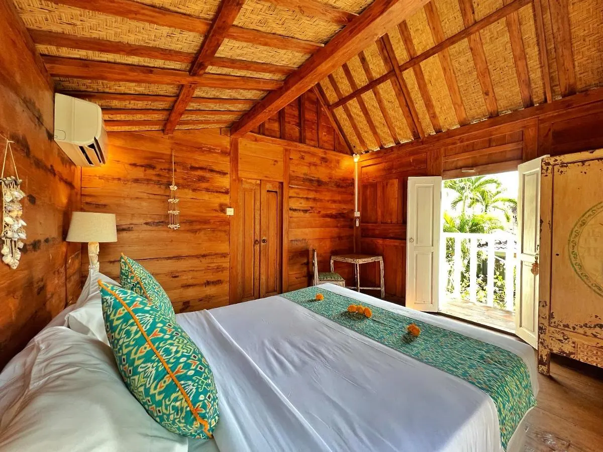 Villa Teman Eden, 4Br Prime Location Seminyak Beach
