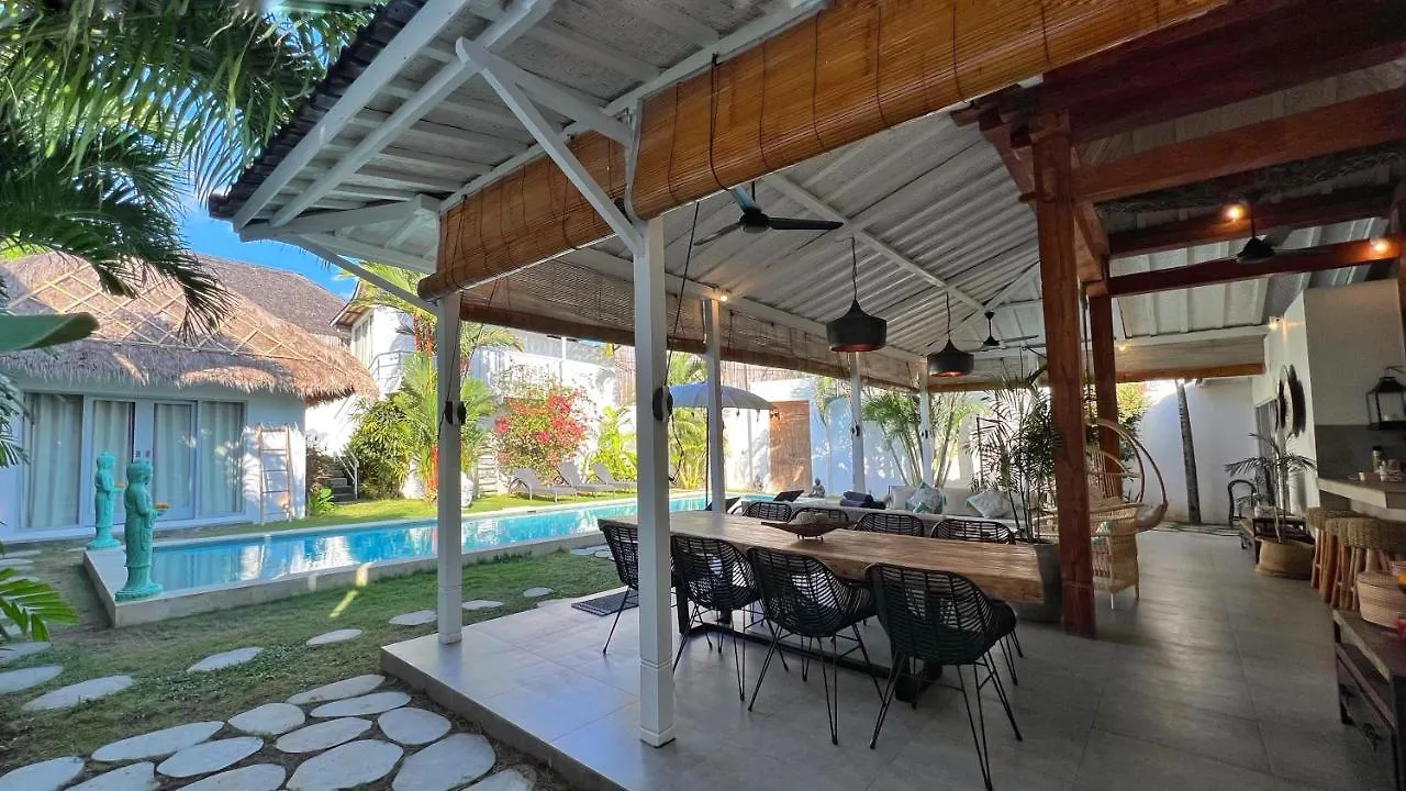Villa Teman Eden, 4Br Prime Location Seminyak Beach  Seminyak (Bali)