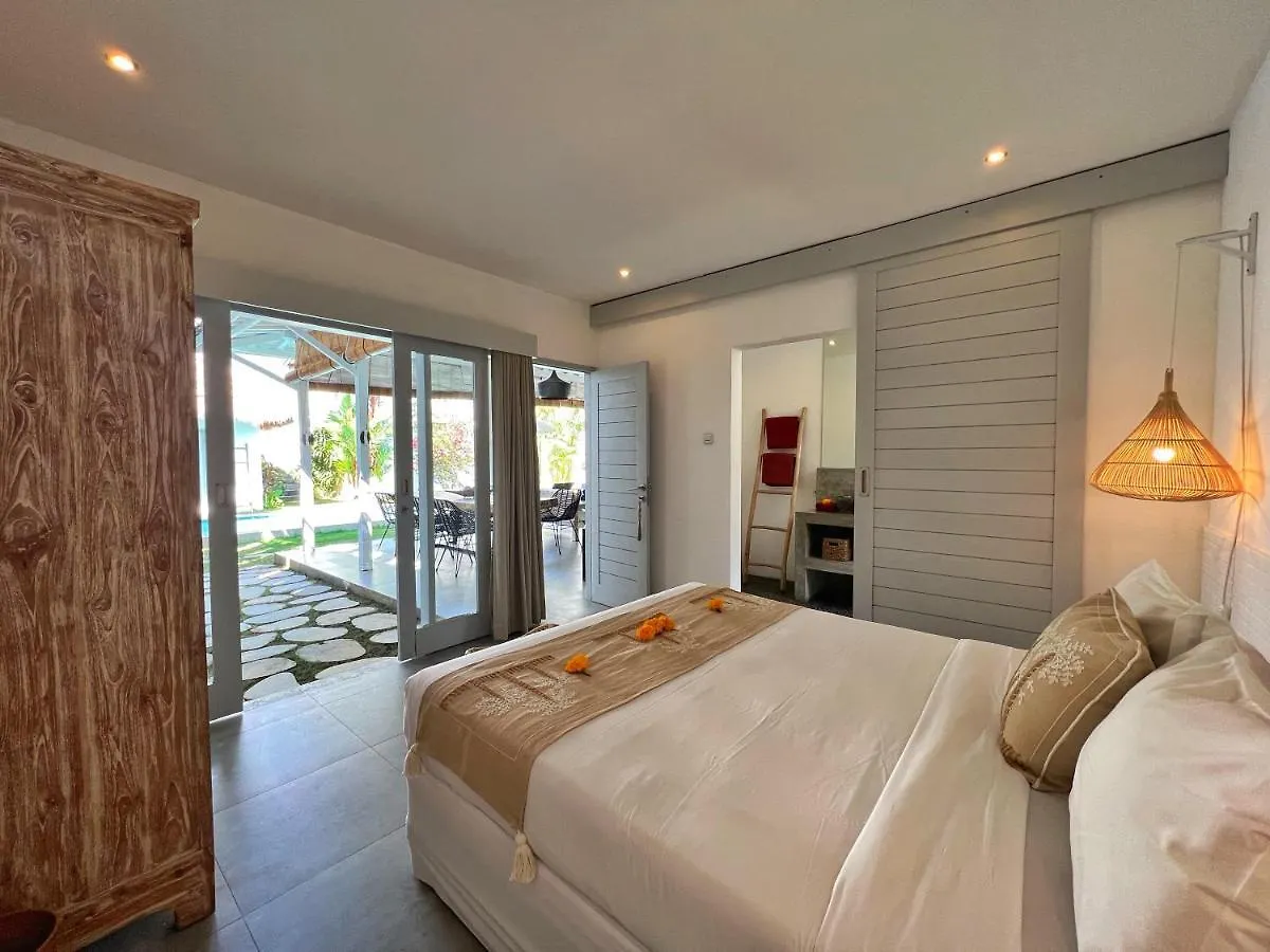 Villa Teman Eden, 4Br Prime Location Seminyak Beach  Seminyak (Bali)